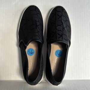 CALVIN KLEIN Jeans Marren Women`s Khaki Sigature loafers